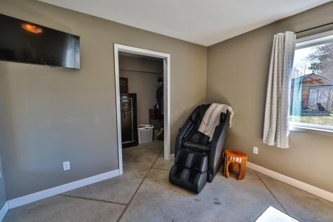 393 West Avenue Nevis MN 56467