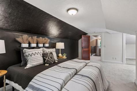 2837 Lincoln Street NE Minneapolis MN 55418