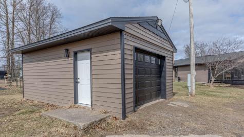 3109 Ivory Street Isle MN 56342