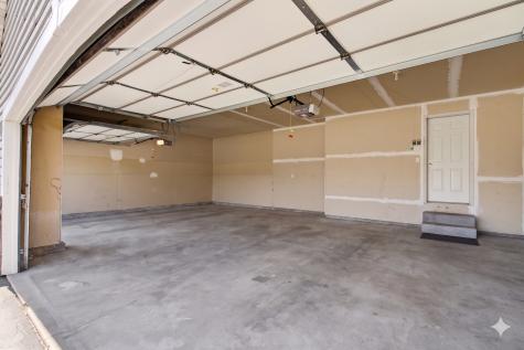 1135 S Trappers Crossing Lino Lakes MN 55038