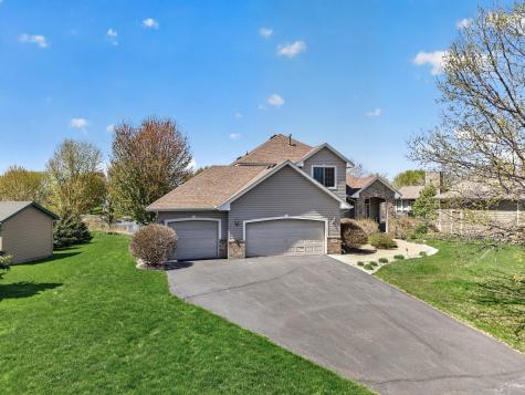 1135 S Trappers Crossing Lino Lakes MN 55038