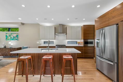 292 Vincent Avenue N Minneapolis MN 55405