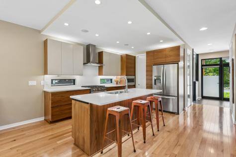 292 Vincent Avenue N Minneapolis MN 55405