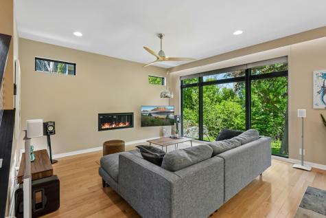 292 Vincent Avenue N Minneapolis MN 55405