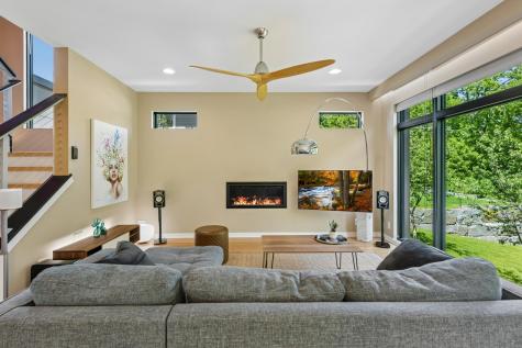 292 Vincent Avenue N Minneapolis MN 55405