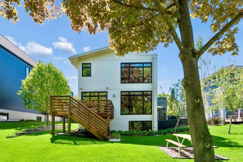 292 Vincent Avenue N Minneapolis MN 55405