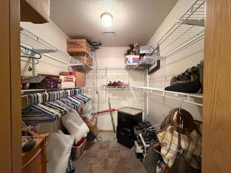 1729 6th Street W West Fargo ND 58078