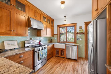 305 Brimhall Street Saint Paul MN 55105
