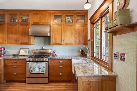305 Brimhall Street Saint Paul MN 55105