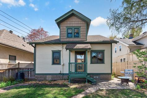 305 Brimhall Street Saint Paul MN 55105
