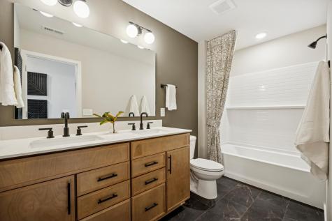 1831 Tamarack Road Shakopee MN 55379