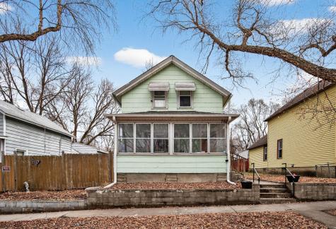760 Desoto Street Saint Paul MN 55130