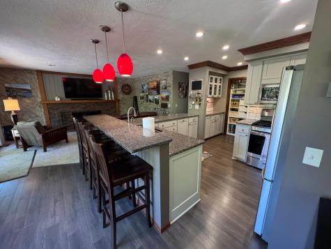 1345 Broadview Avenue Chaska MN 55318