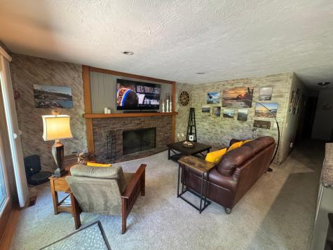 1345 Broadview Avenue Chaska MN 55318