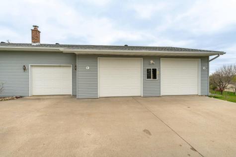 16990 River Oaks Boulevard Fergus Falls MN 56537
