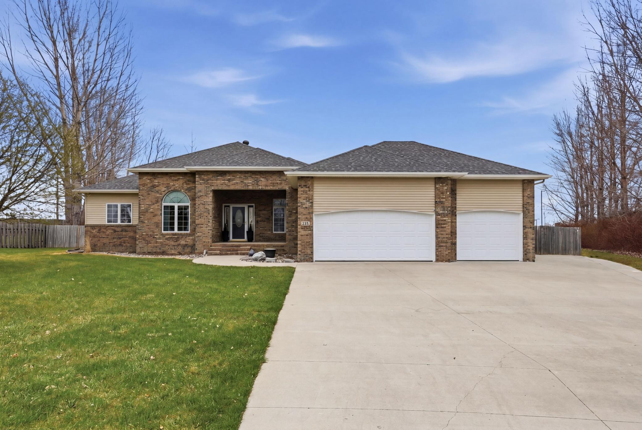 212 Chestnut Drive Horace ND 58047