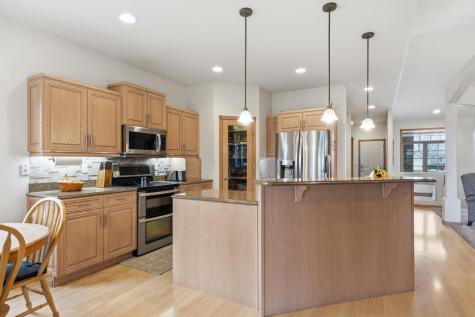 212 Chestnut Drive Horace ND 58047