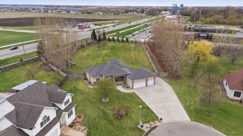 212 Chestnut Drive Horace ND 58047
