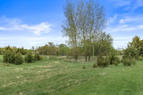 W12035 559th Avenue Prescott WI 54021