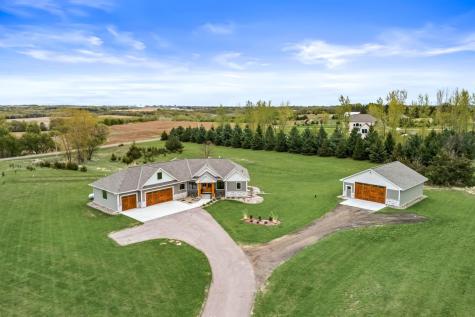 W12035 559th Avenue Prescott WI 54021