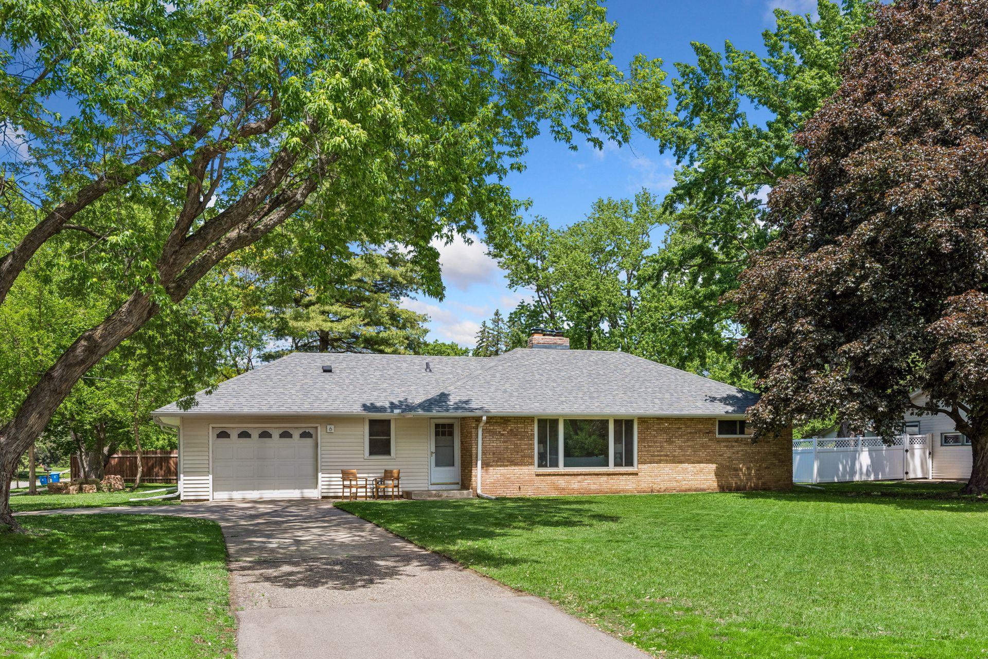 6 Mission Lane Bloomington MN 55420