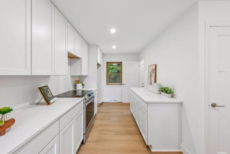6 Mission Lane Bloomington MN 55420