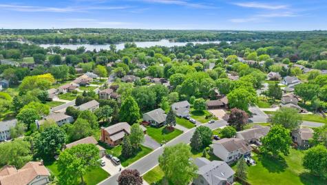 1009 Gramsey Place Burnsville MN 55306