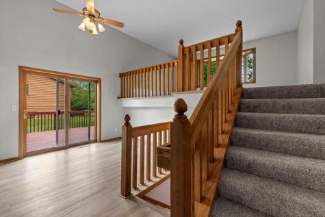 1009 Gramsey Place Burnsville MN 55306