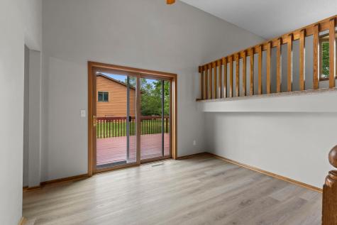 1009 Gramsey Place Burnsville MN 55306