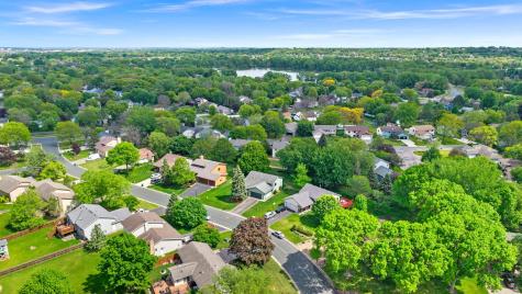 1009 Gramsey Place Burnsville MN 55306