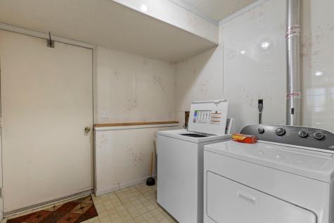 1009 Gramsey Place Burnsville MN 55306