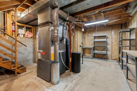 1009 Gramsey Place Burnsville MN 55306