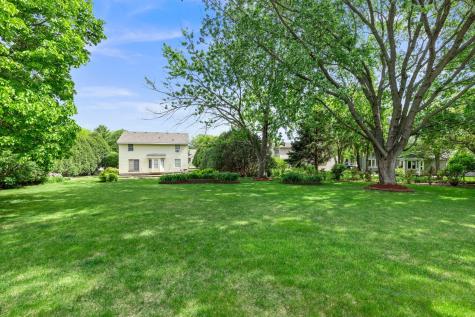 1009 Gramsey Place Burnsville MN 55306