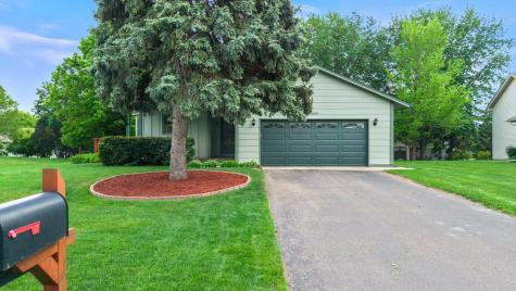 1009 Gramsey Place Burnsville MN 55306