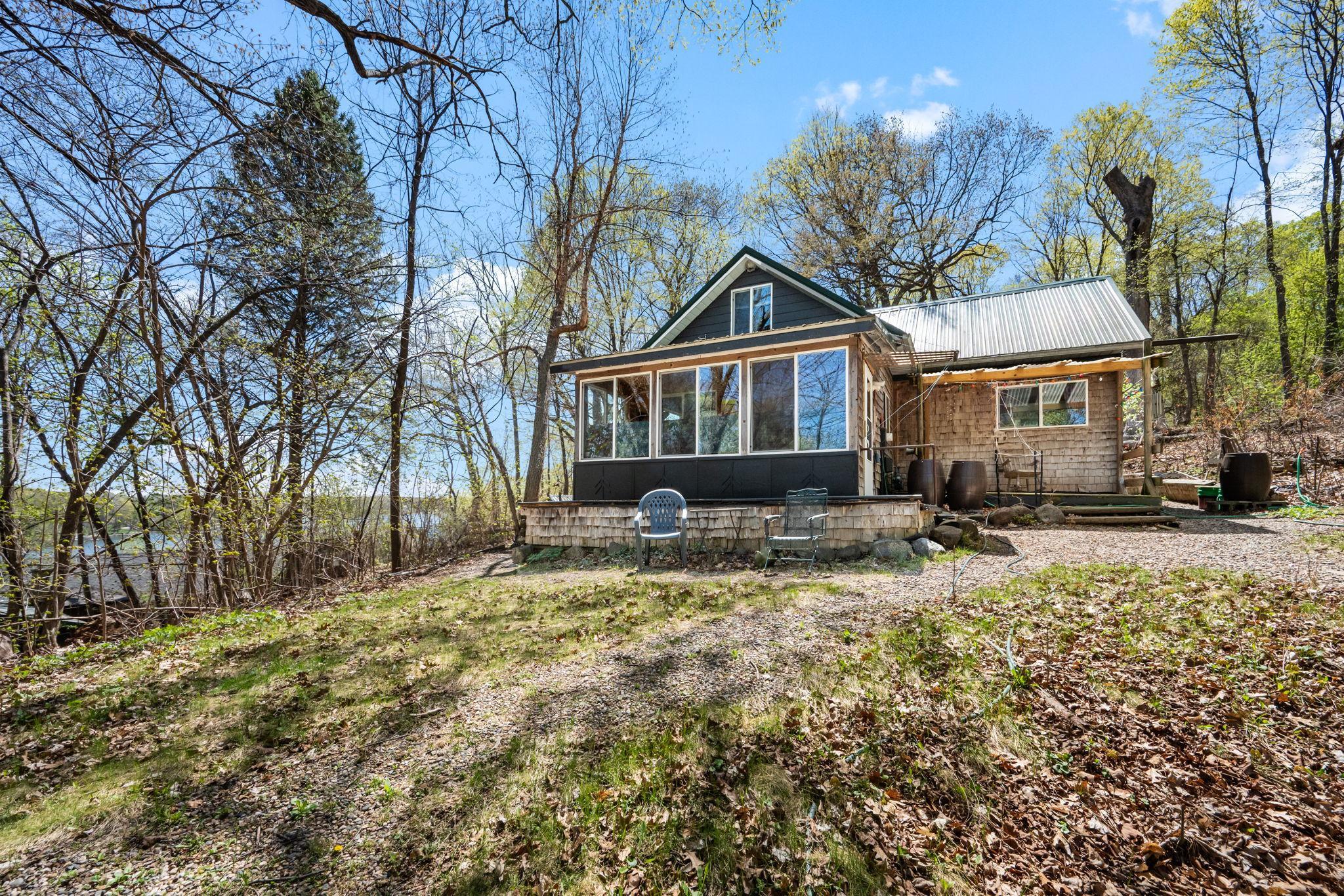 6711 Mohawk Drive Chanhassen MN 55317