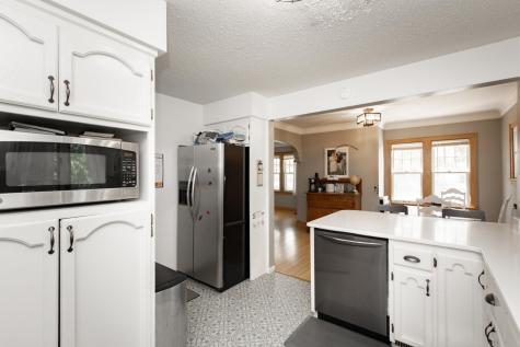 1345 4th Street N Fargo ND 58102