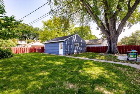 1345 4th Street N Fargo ND 58102