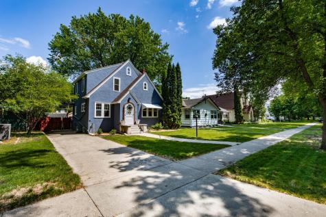 1345 4th Street N Fargo ND 58102