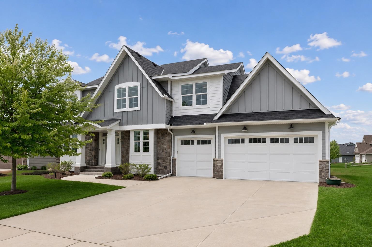 6085 Urbandale Lane N Plymouth MN 55446