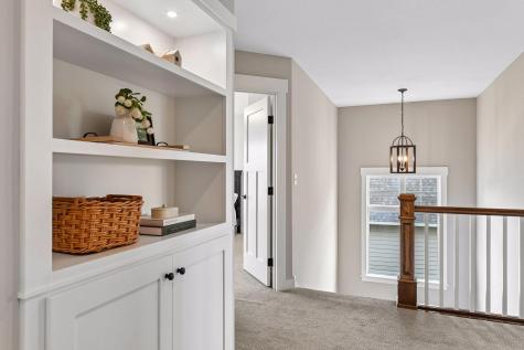 6085 Urbandale Lane N Plymouth MN 55446