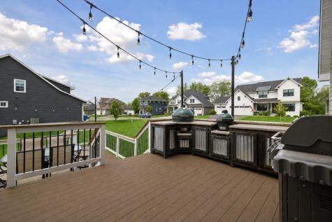 6085 Urbandale Lane N Plymouth MN 55446