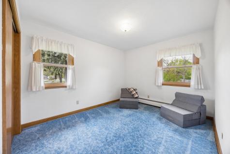 8108 Mount Curve Boulevard Brooklyn Park MN 55445