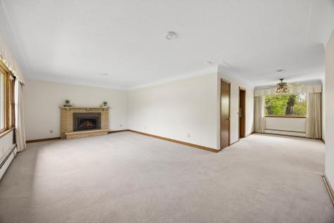 8108 Mount Curve Boulevard Brooklyn Park MN 55445