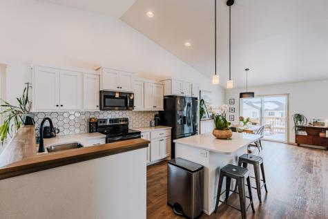 5230 10th Street W West Fargo ND 58078