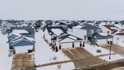 5230 10th Street W West Fargo ND 58078