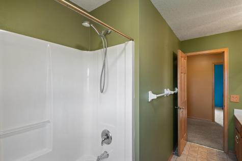 2723 174th Avenue NE Andover MN 55304
