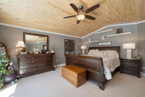 21564 Sugarbush Lane Cohasset MN 55721