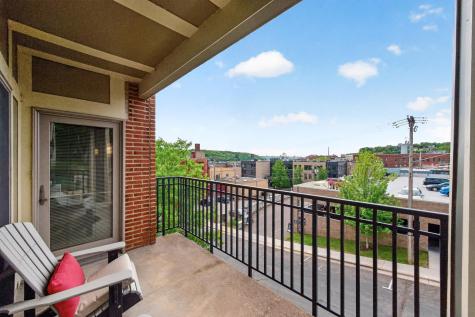350 Main Street N Stillwater MN 55082