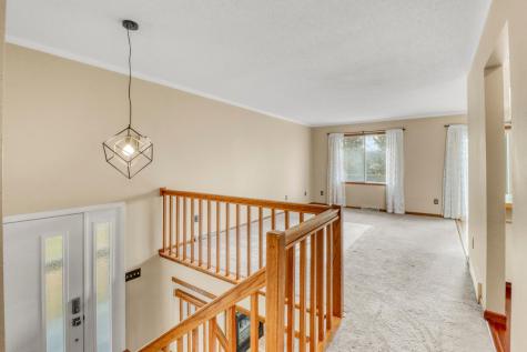 38 Fremont Drive S Fargo ND 58103