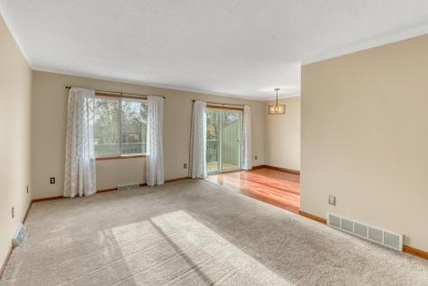 38 Fremont Drive S Fargo ND 58103